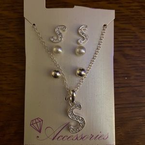 Earring And Necklace Set